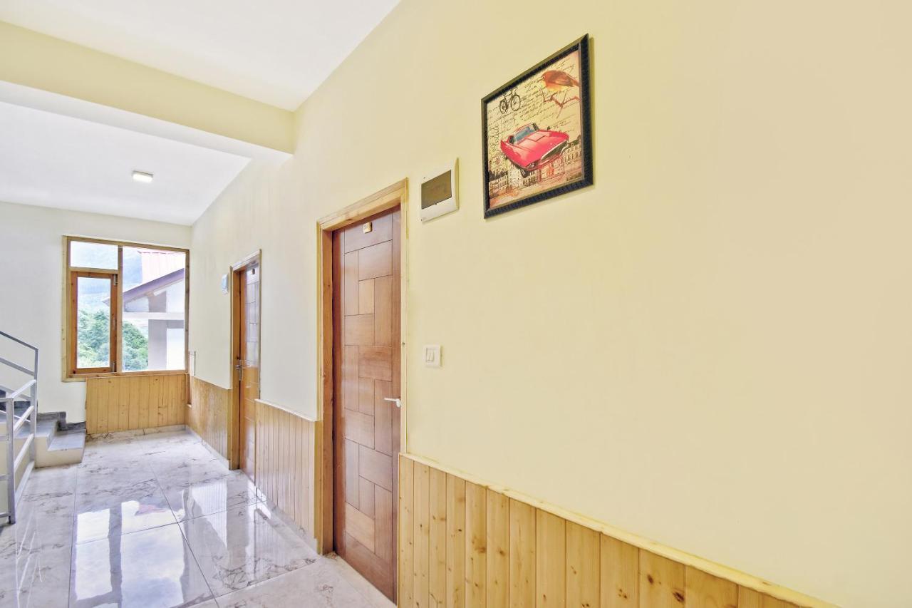 Hôtel Capital O 42006 Phalguni Regency à Manāli Extérieur photo